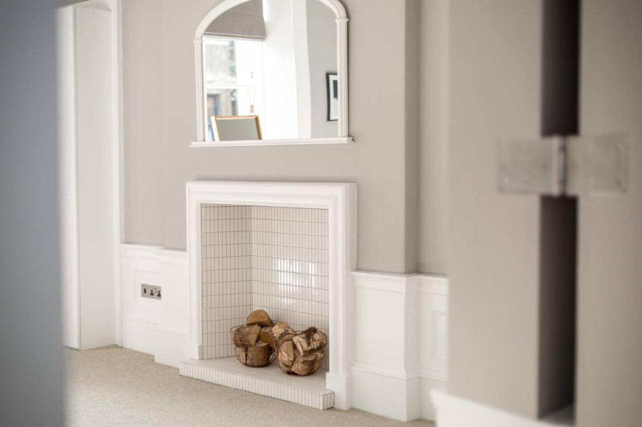 Joivy Spacious And Bright 1Bed Apt, Short Walk From Princes Street EDI Exterior foto